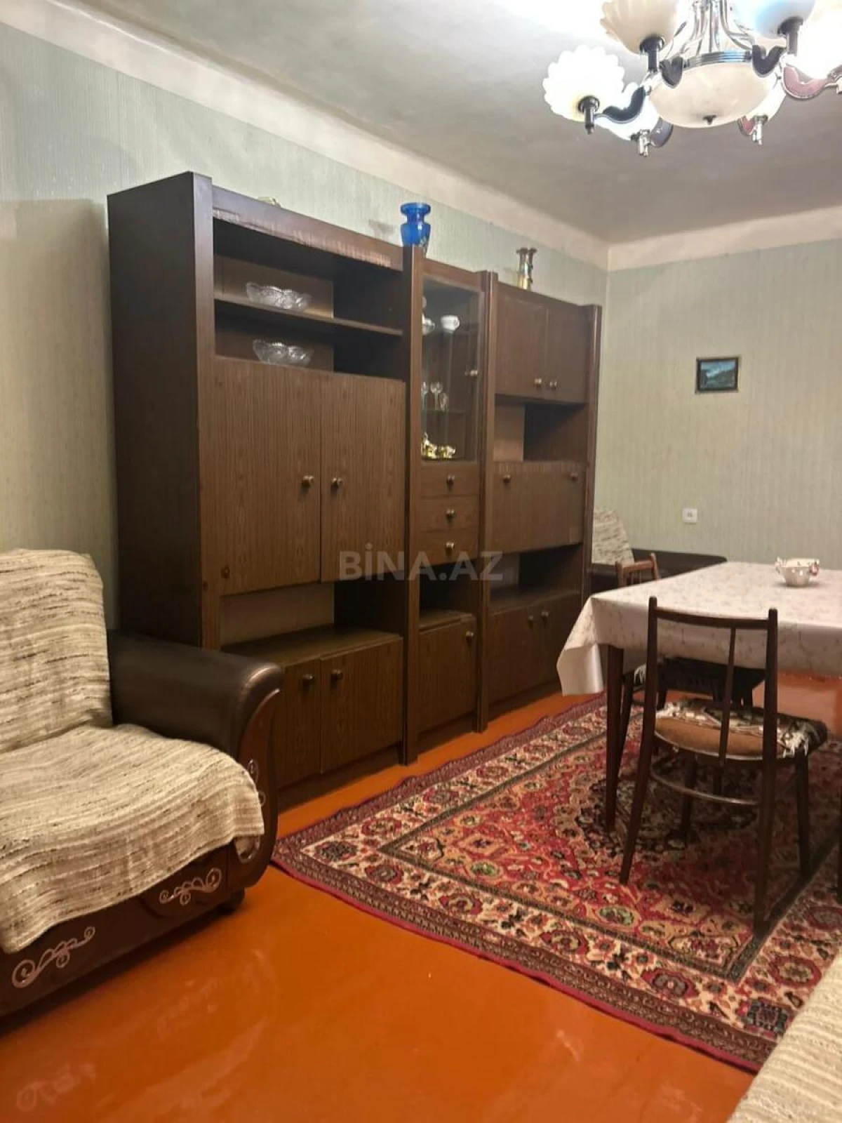 Kirayə verilir 2 otaqlı mənzil 50 m²