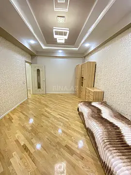 Kirayə verilir 3 otaqlı mənzil 160 m²