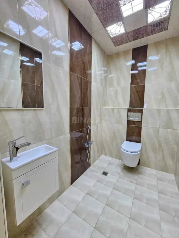 Kirayə verilir 3 otaqlı mənzil 160 m²
