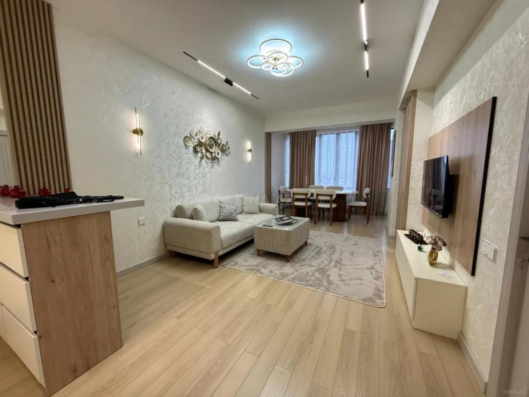 Satılır 2 otaqlı mənzil 65.2 m²