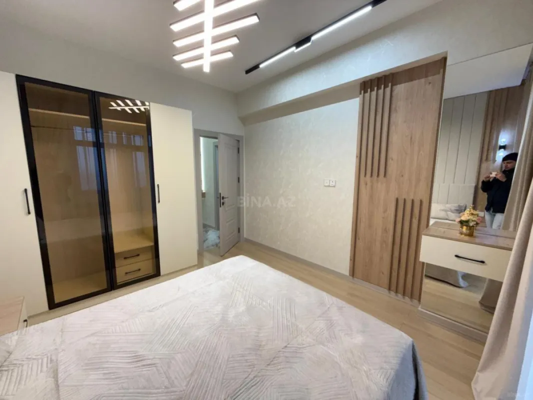 Satılır 2 otaqlı mənzil 65.2 m²