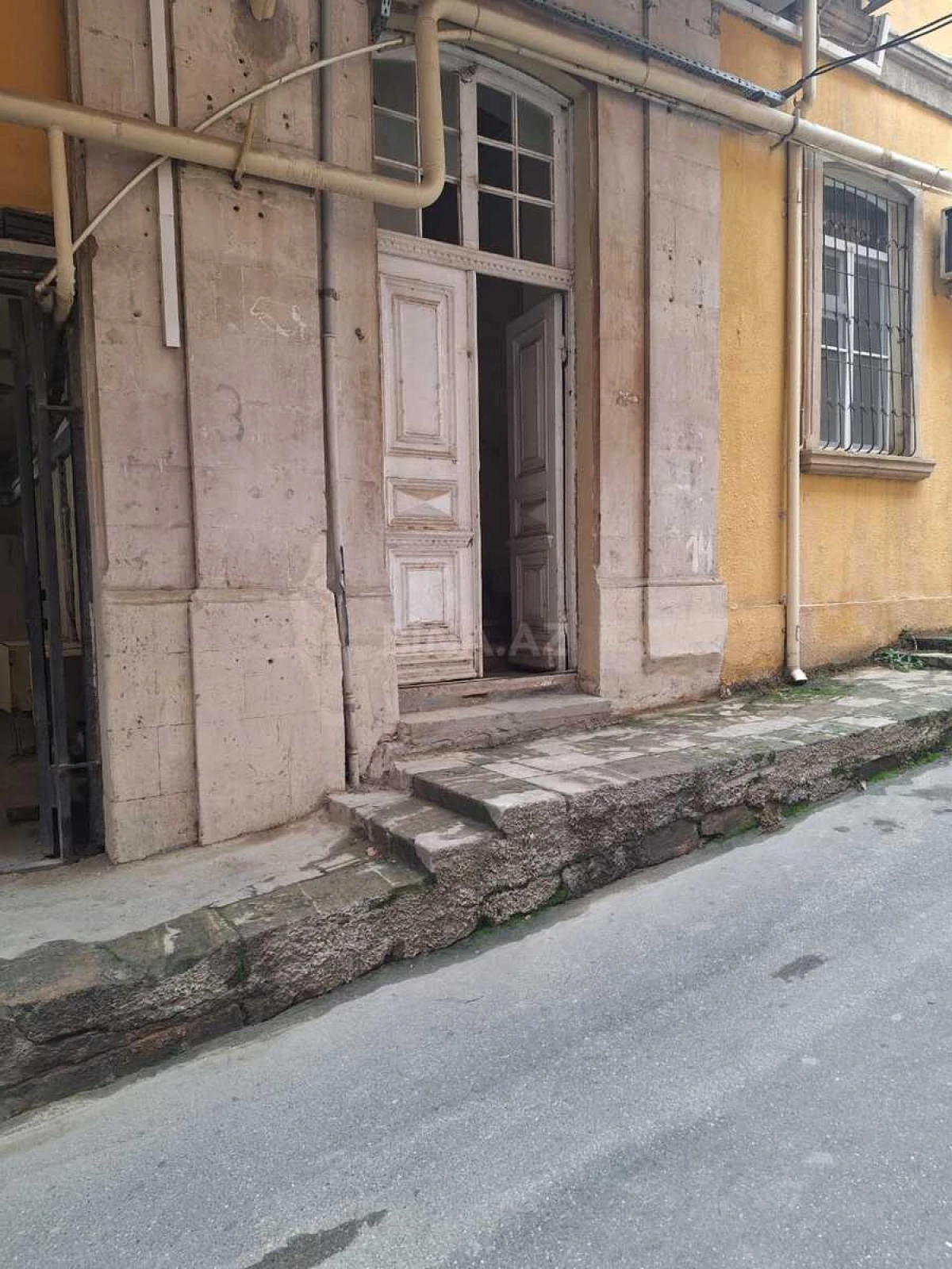 Satılır 2 otaqlı mənzil 40 m²