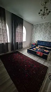 Satılır 7 otaqlı həyət evi 260 m²