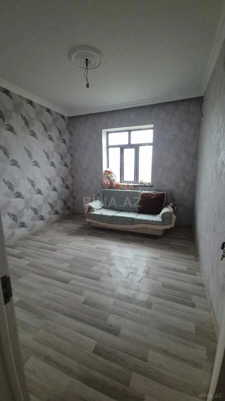 Satılır 7 otaqlı həyət evi 260 m²