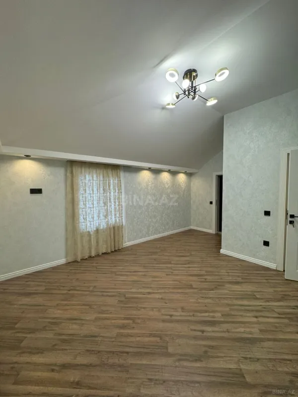 Satılır 4 otaqlı həyət evi 150 m²
