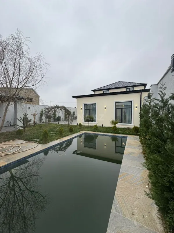 Satılır 4 otaqlı həyət evi 150 m²