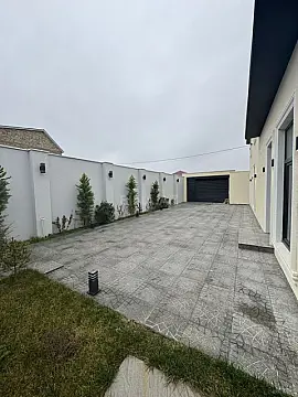 Satılır 4 otaqlı həyət evi 150 m²
