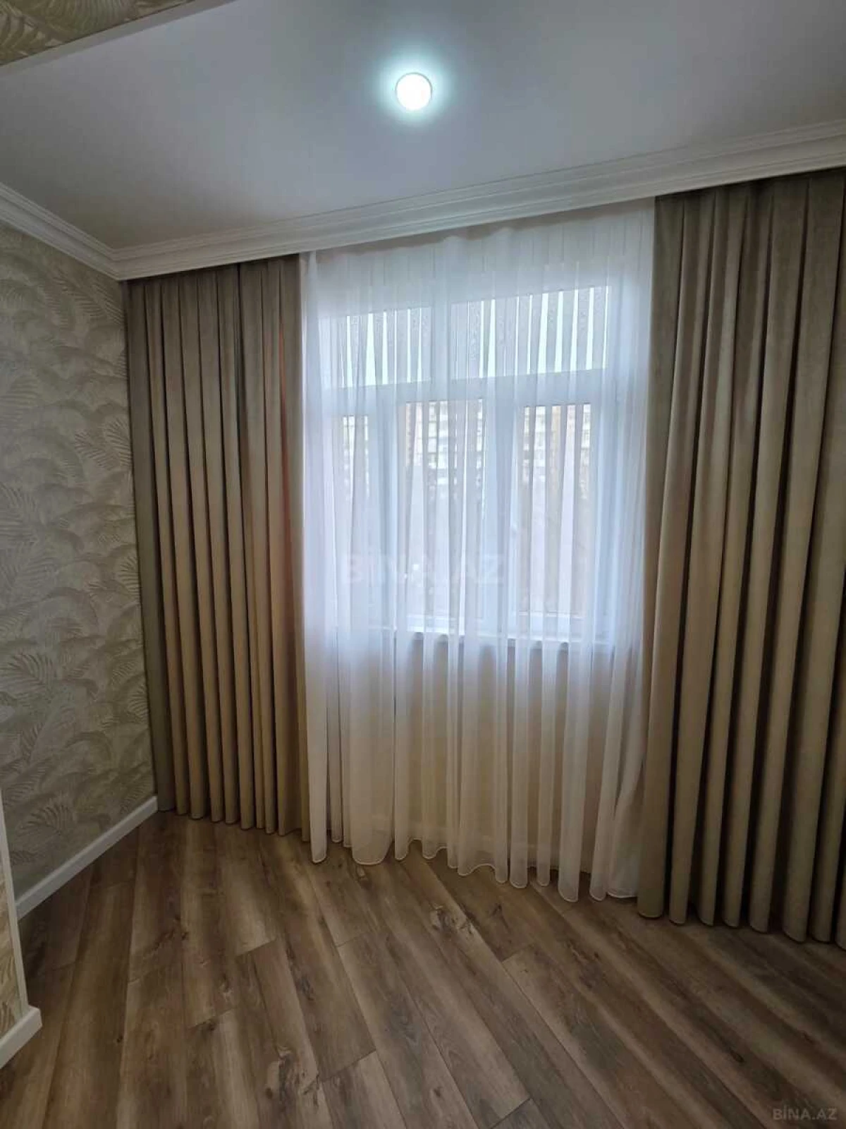 Satılır 3 otaqlı mənzil 85 m²
