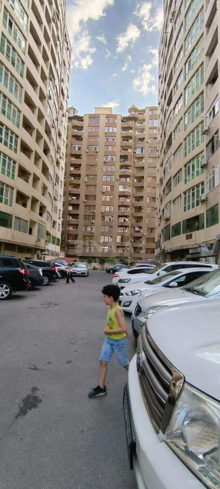 Kirayə verilir 2 otaqlı mənzil 60 m²