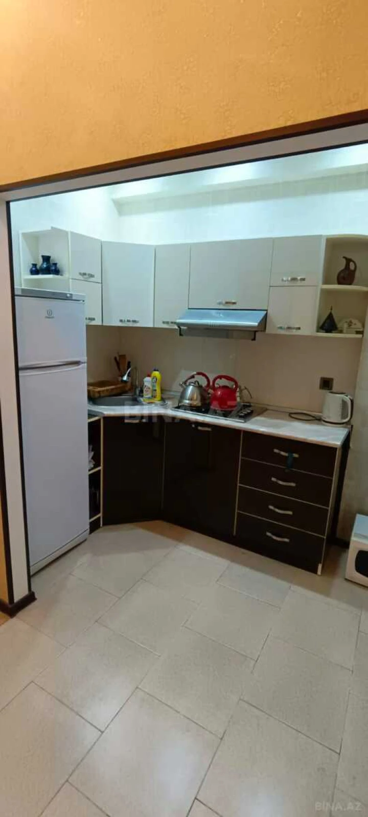 Kirayə verilir 2 otaqlı mənzil 60 m²