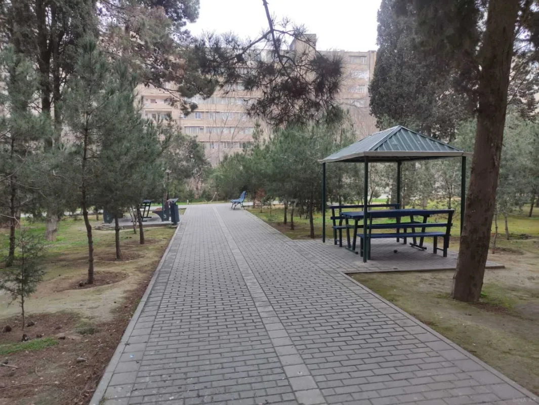 Satılır 3 otaqlı mənzil 80 m²