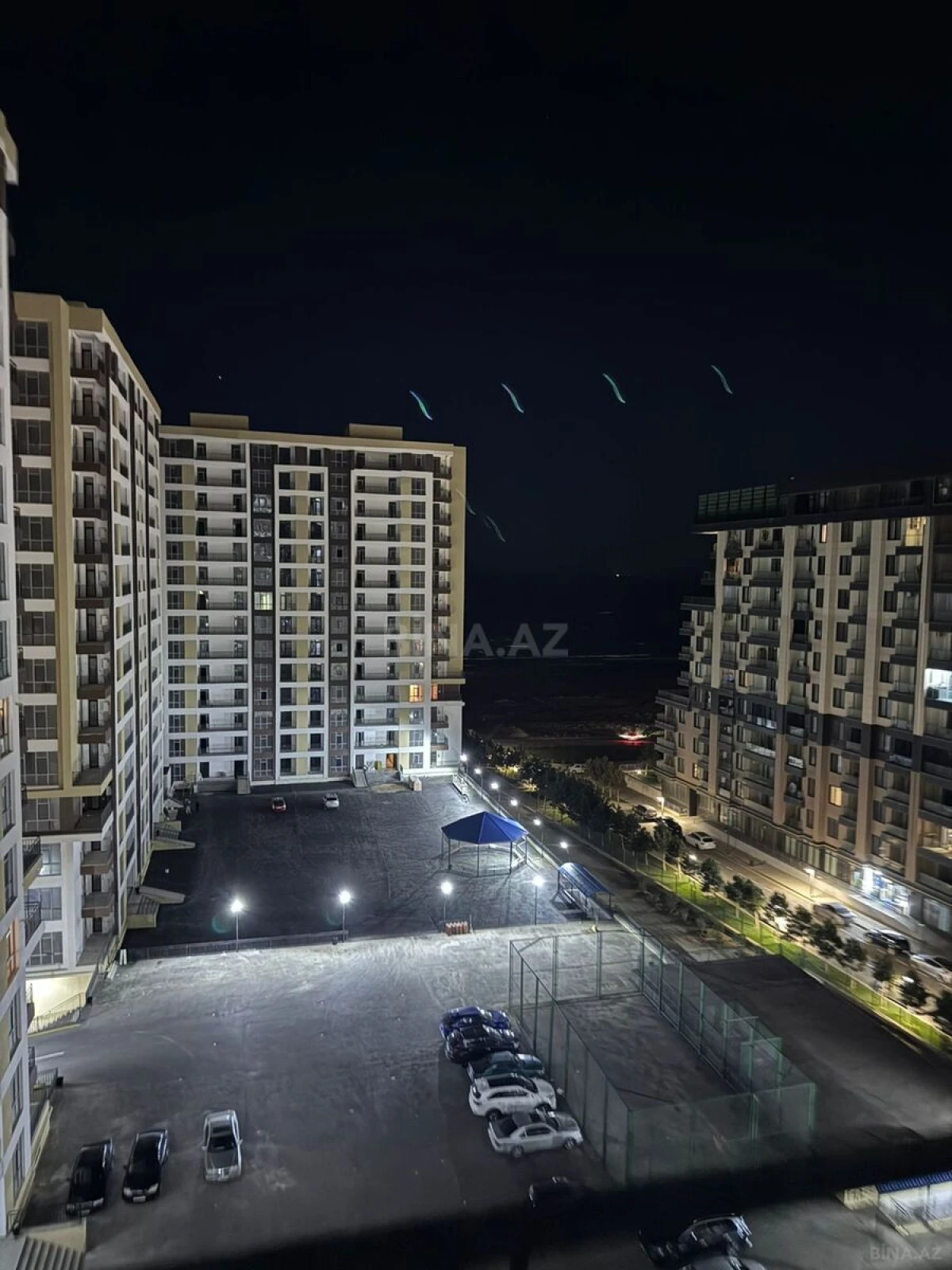 Kirayə verilir 2 otaqlı mənzil 70 m²