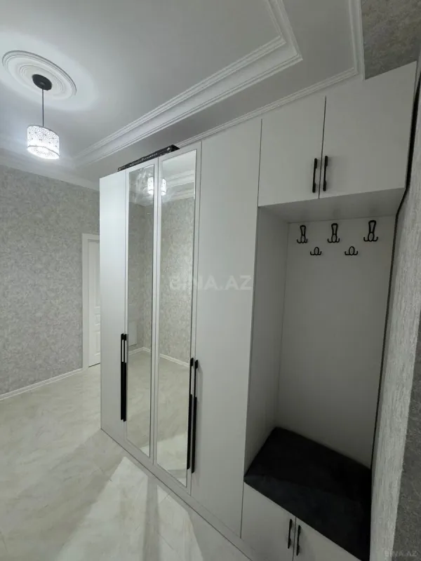 Kirayə verilir 2 otaqlı mənzil 70 m²