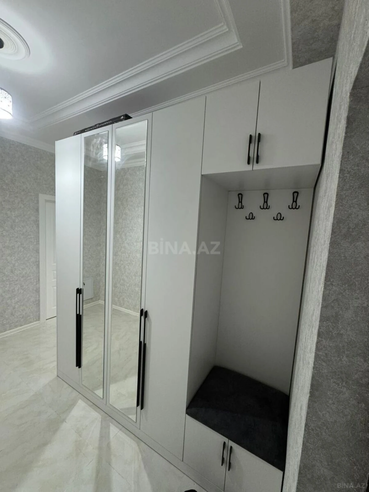 Kirayə verilir 2 otaqlı mənzil 70 m²