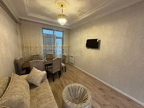 Kirayə verilir 2 otaqlı mənzil 70 m²
