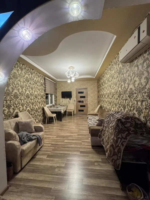 Satılır 2 otaqlı mənzil 55 m²
