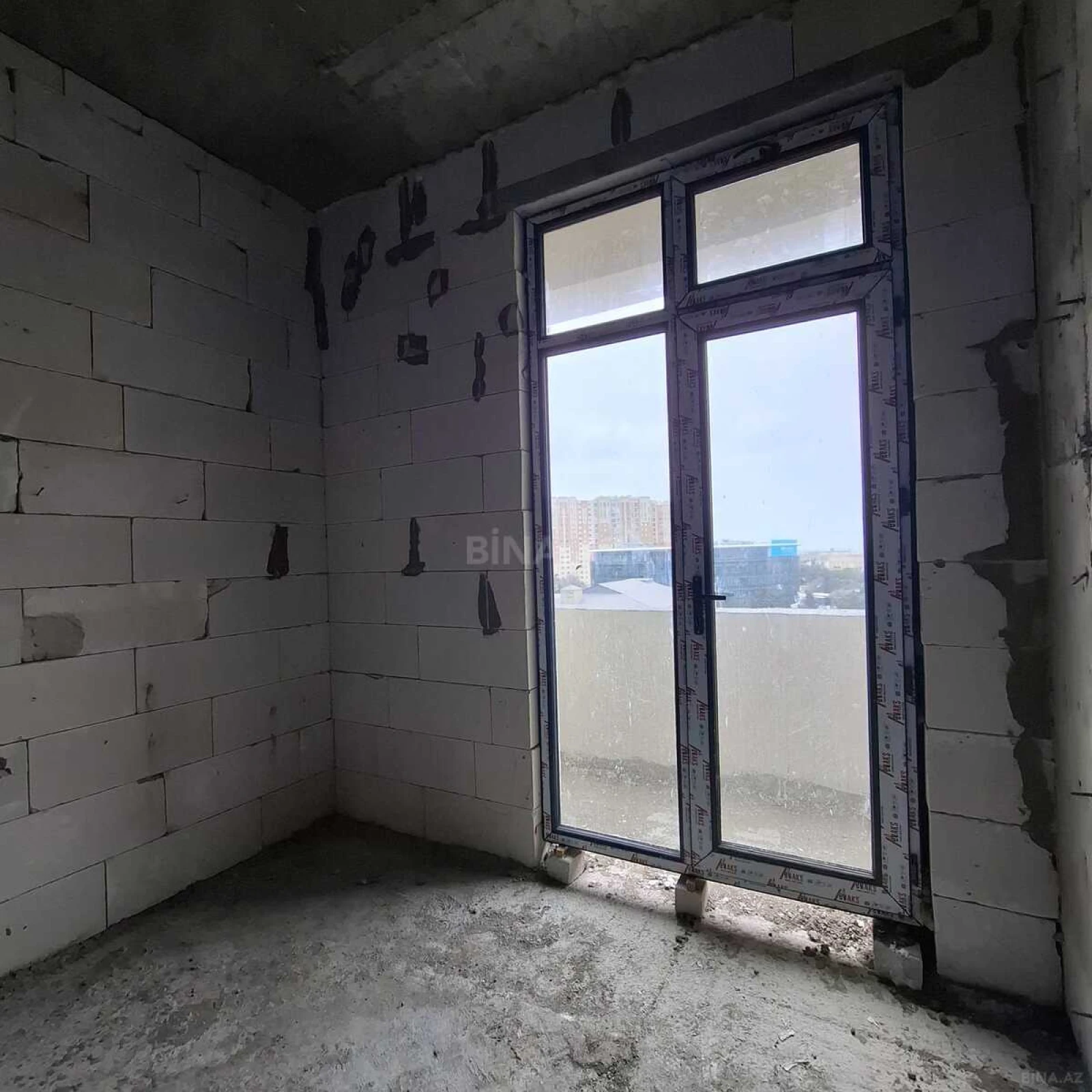 Satılır 1 otaqlı mənzil 49 m²