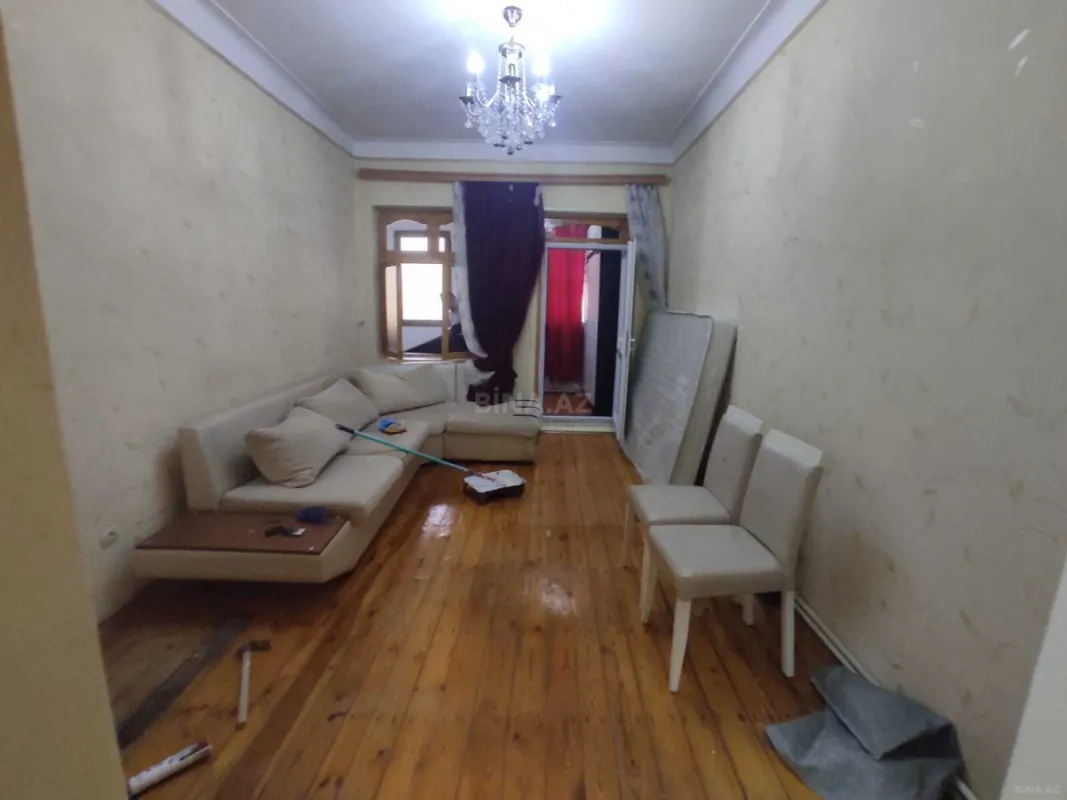 Satılır 3 otaqlı mənzil 55 m²