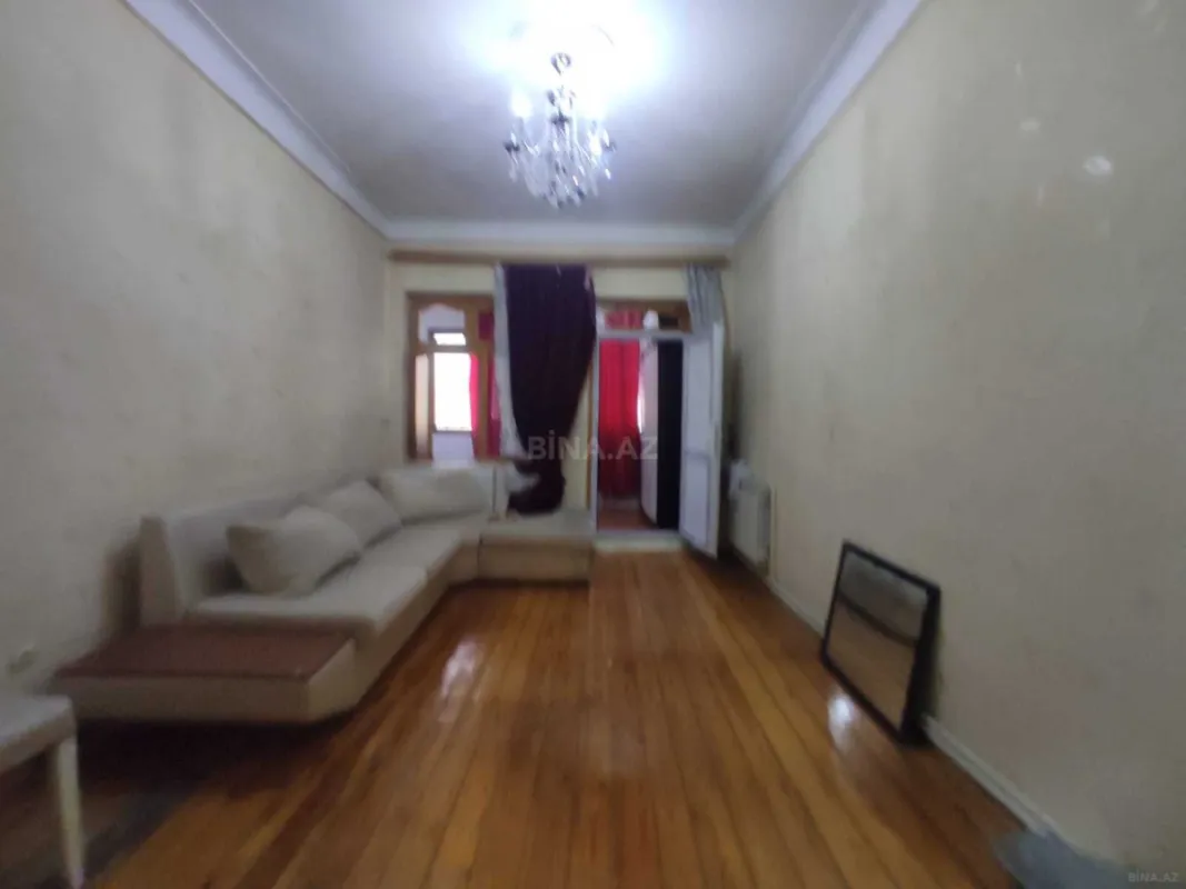 Satılır 3 otaqlı mənzil 55 m²