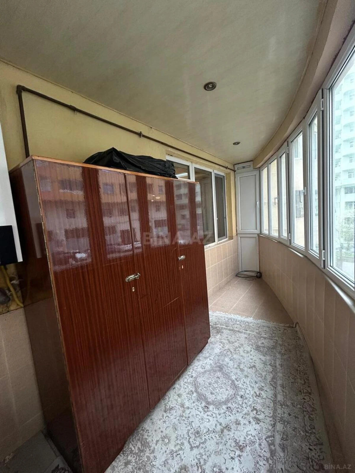 Satılır 3 otaqlı mənzil 82 m²
