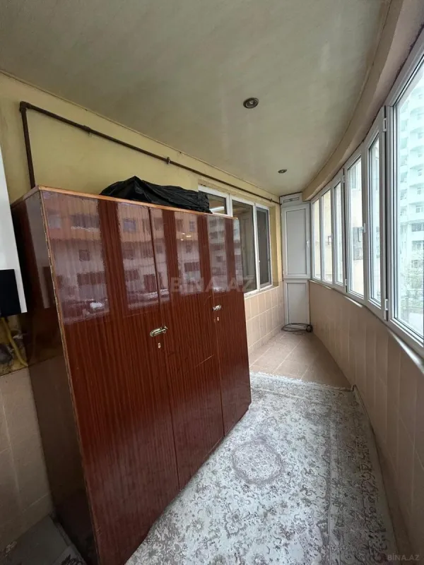 Satılır 3 otaqlı mənzil 82 m²