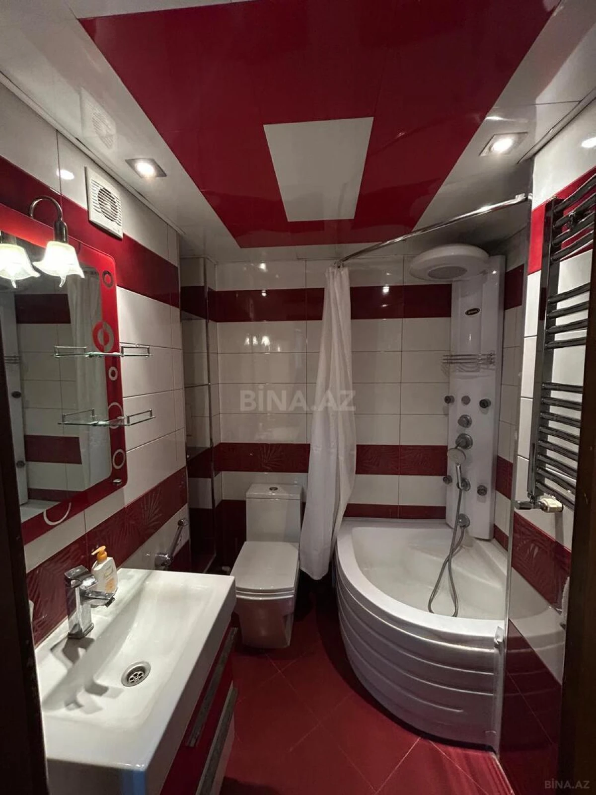 Satılır 3 otaqlı mənzil 82 m²