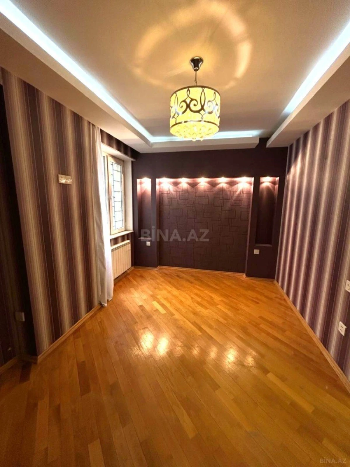 Satılır 3 otaqlı mənzil 82 m²