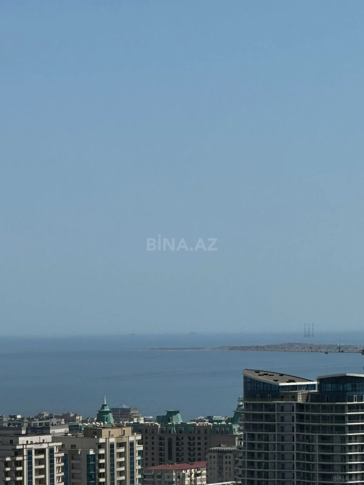 Satılır 2 otaqlı mənzil 103 m²