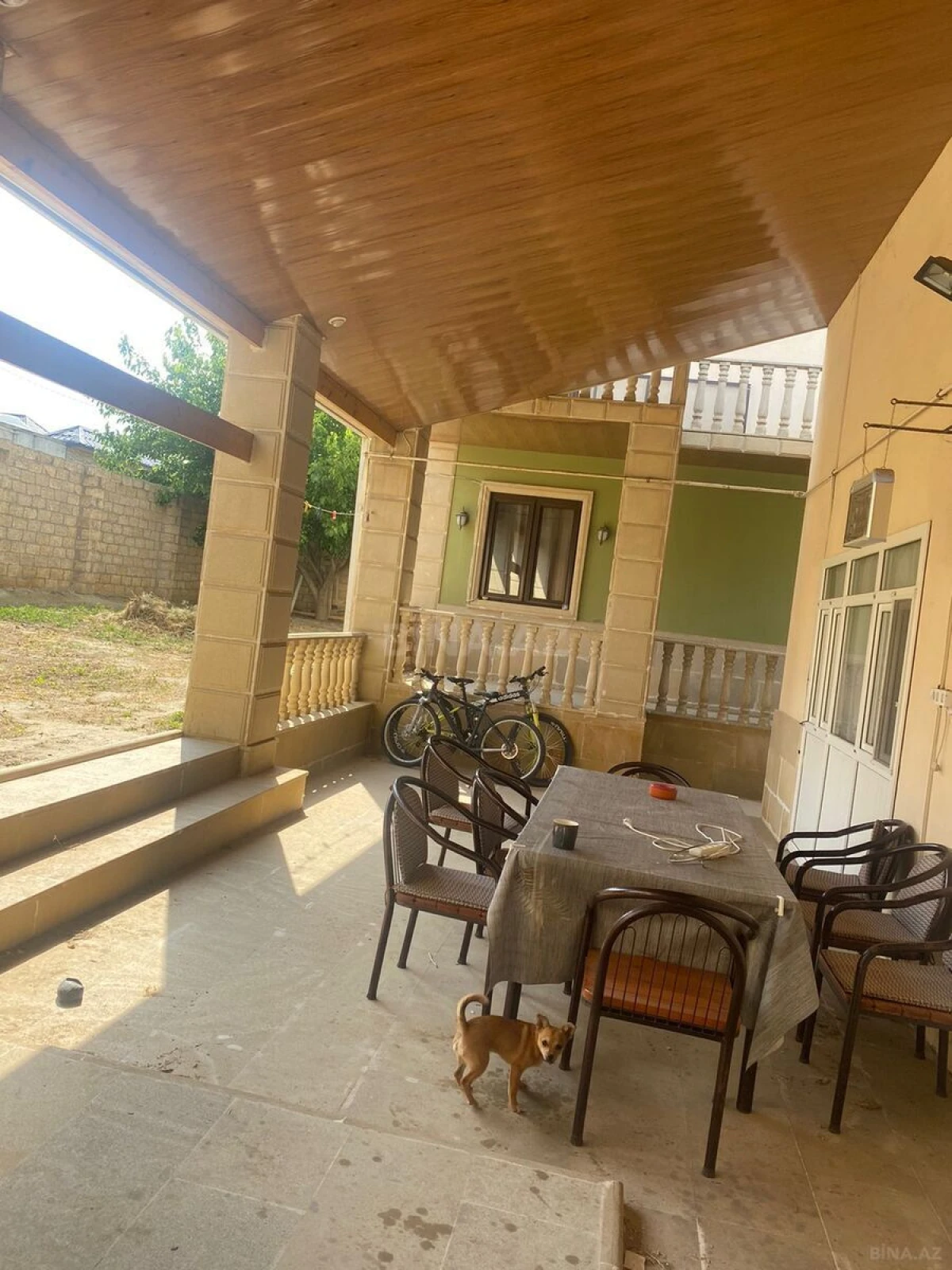 Satılır 4 otaqlı həyət evi 250 m²