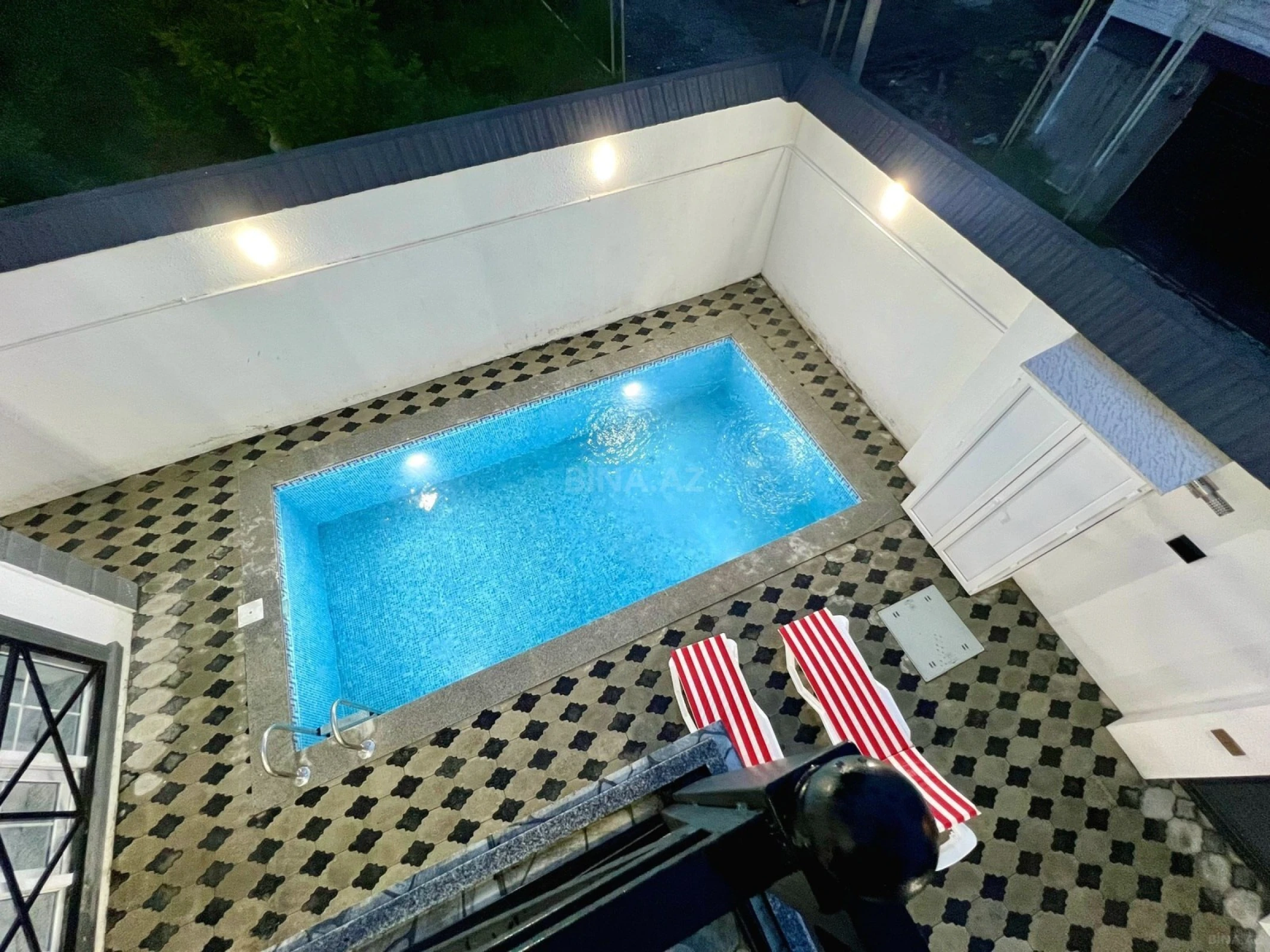 Satılır 7 otaqlı həyət evi 220 m²