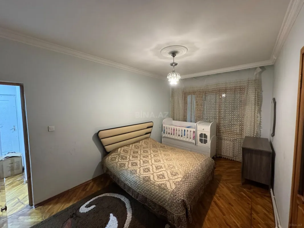 Satılır 3 otaqlı mənzil 85 m²