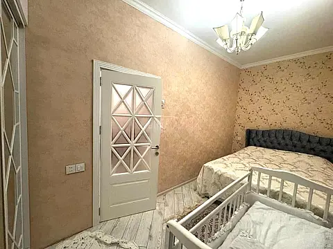 Satılır 2 otaqlı mənzil 60 m²
