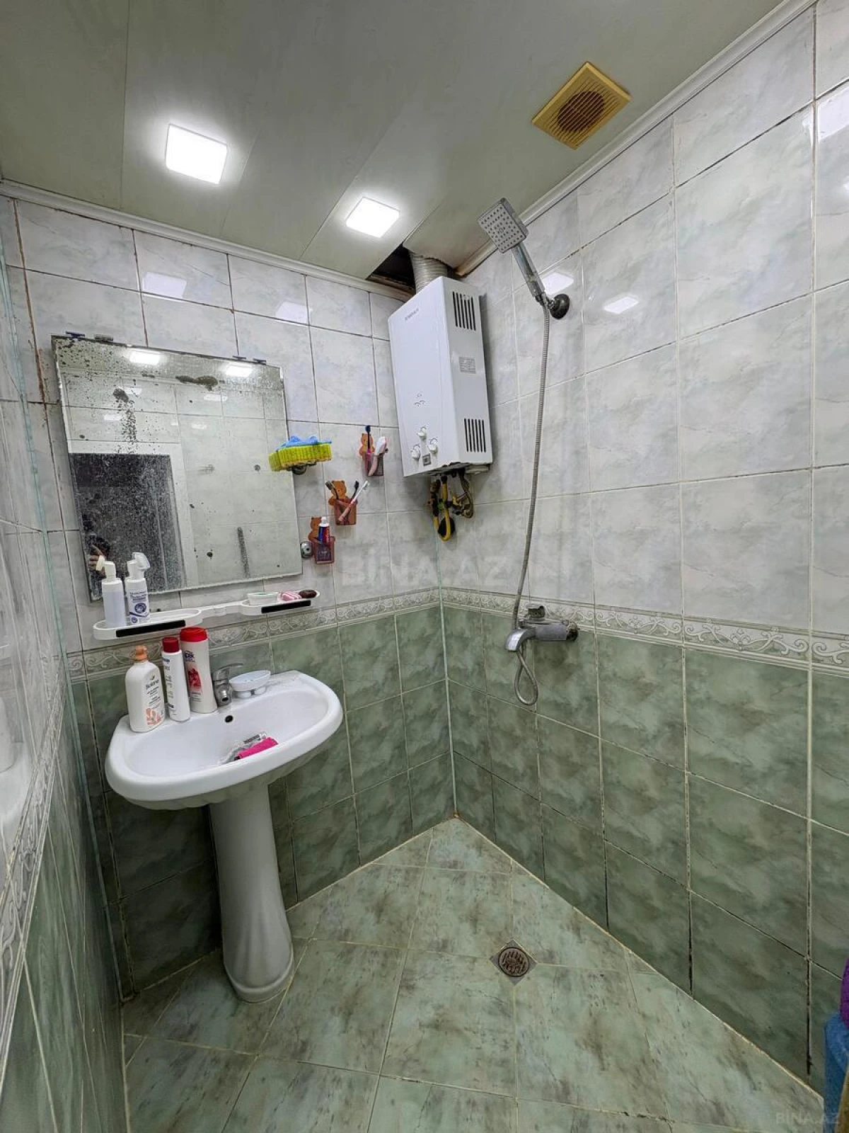 Satılır 2 otaqlı mənzil 50 m²