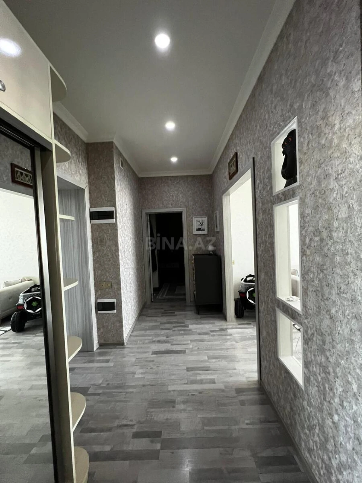 Satılır 3 otaqlı mənzil 100 m²