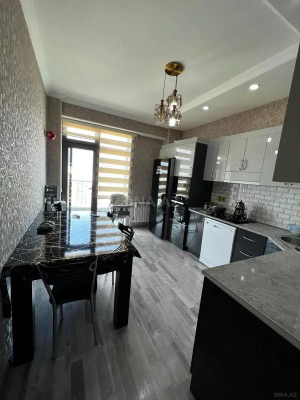 Satılır 3 otaqlı mənzil 100 m²