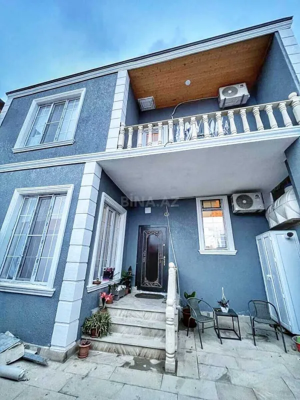 Satılır 5 otaqlı həyət evi 140 m²