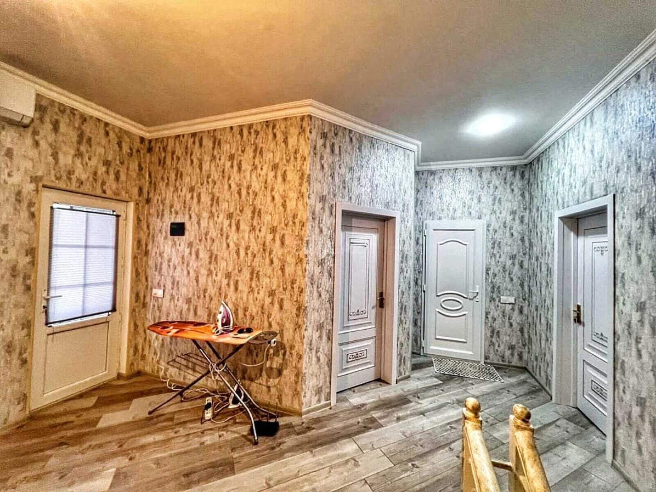 Satılır 5 otaqlı həyət evi 140 m²