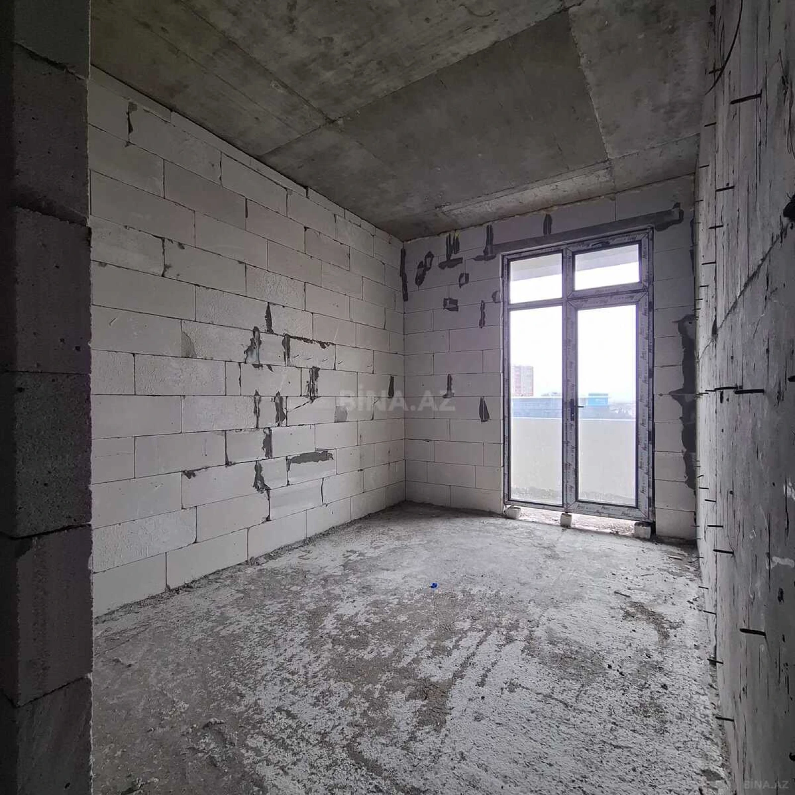 Satılır 1 otaqlı mənzil 37 m²