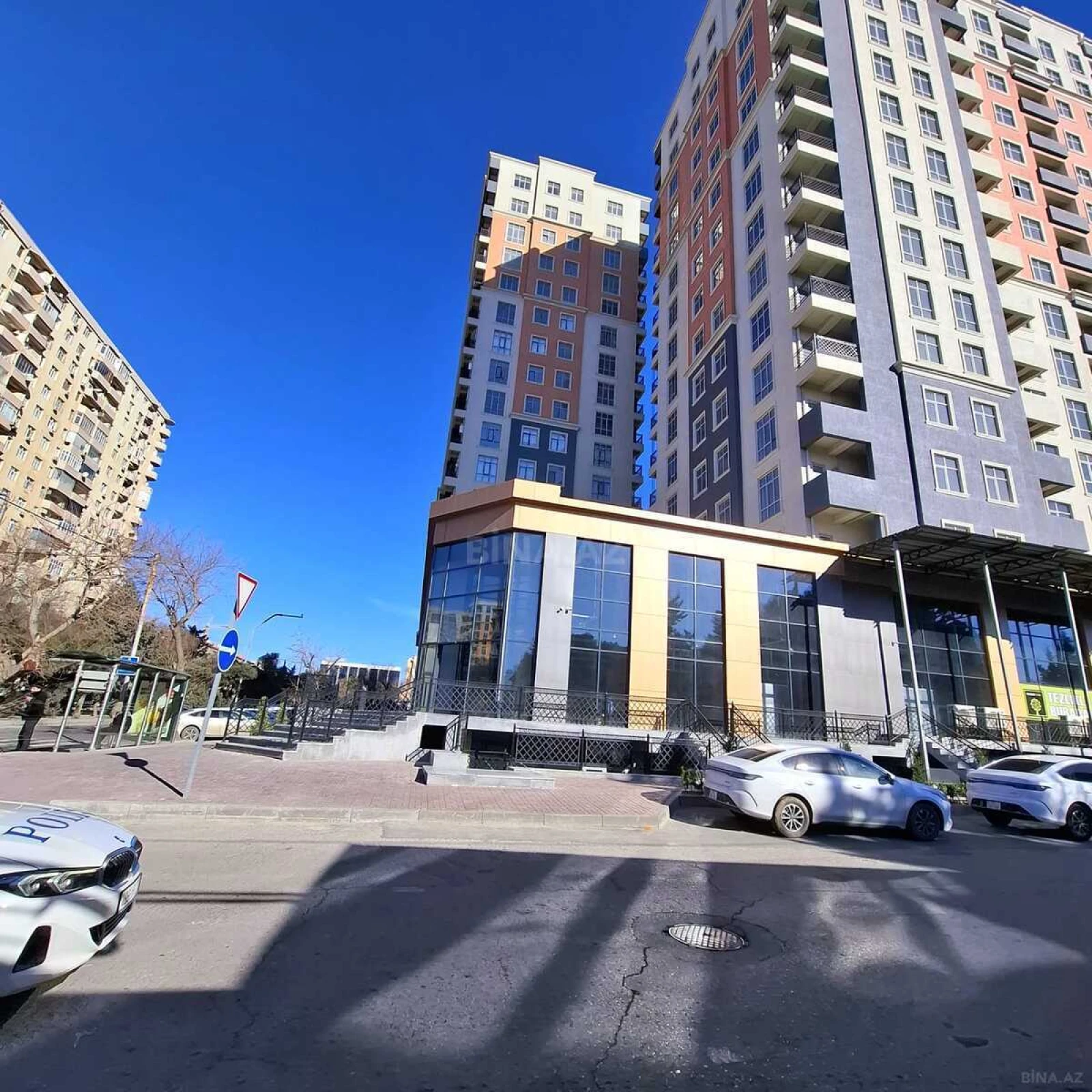 Satılır 1 otaqlı mənzil 37 m²