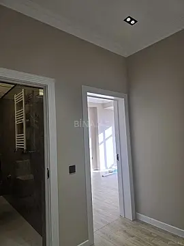 Kirayə verilir 2 otaqlı mənzil 85 m²