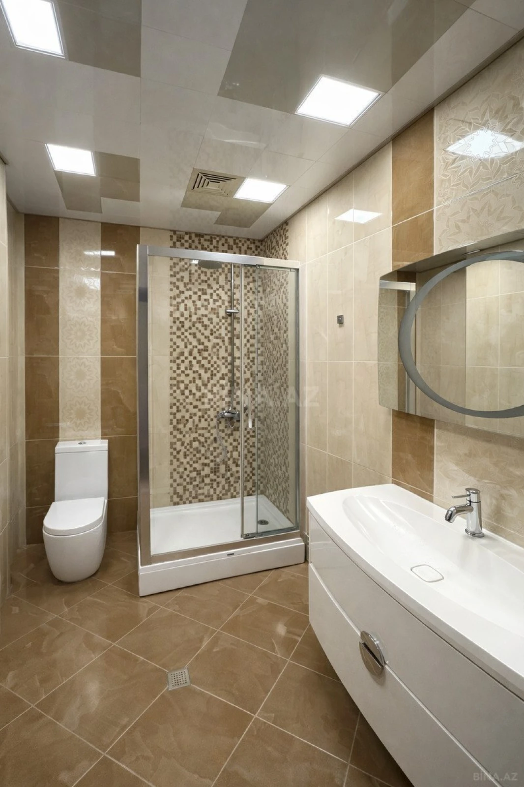 Satılır 3 otaqlı mənzil 140 m²