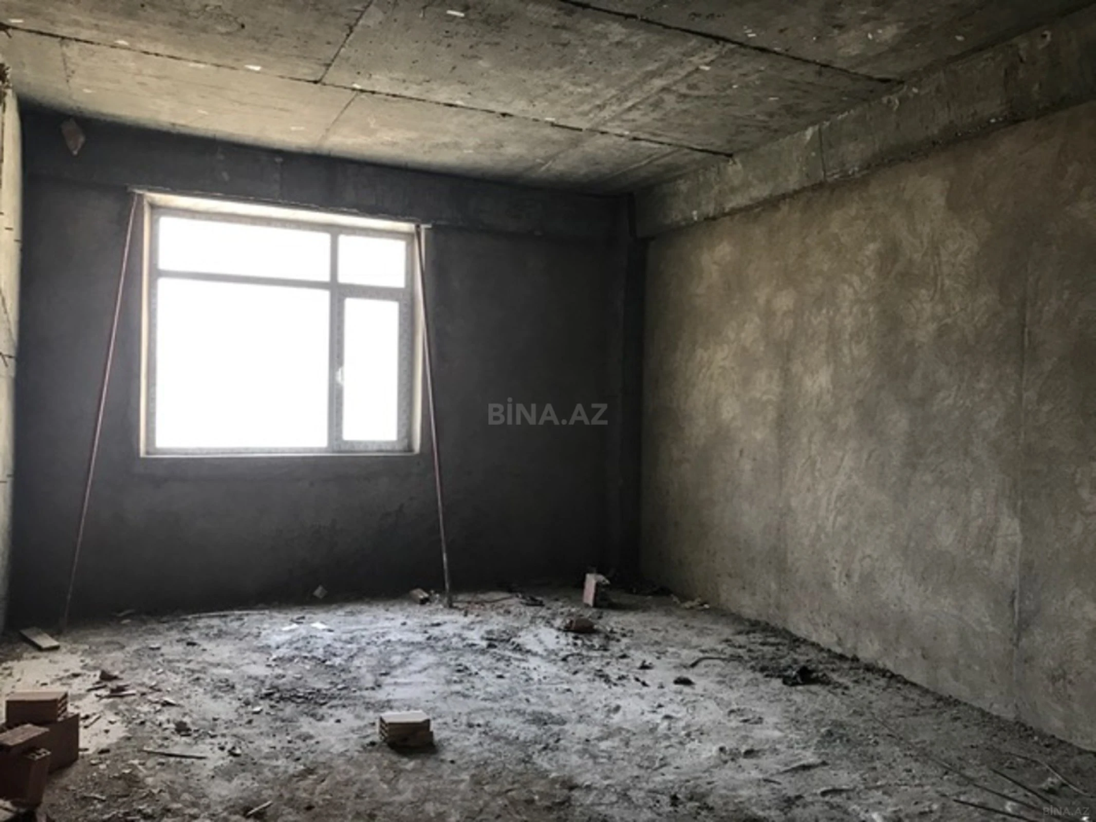 Satılır 3 otaqlı mənzil 119 m²