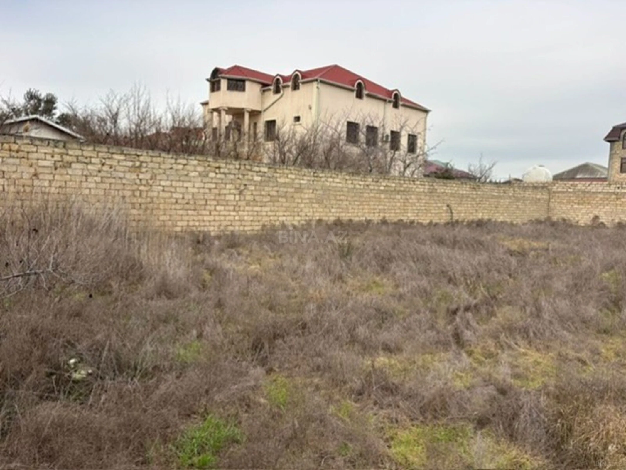 Satılır torpaq sahəsi 10 m²