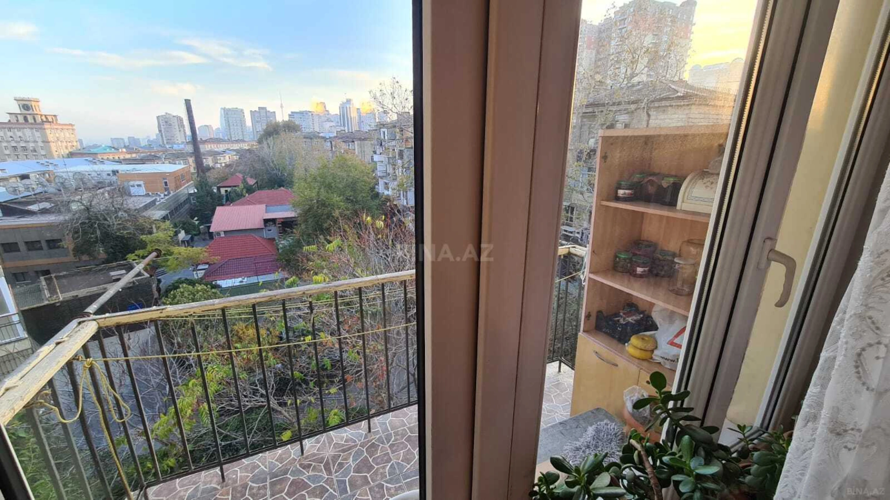 Kirayə verilir 3 otaqlı mənzil 70 m²