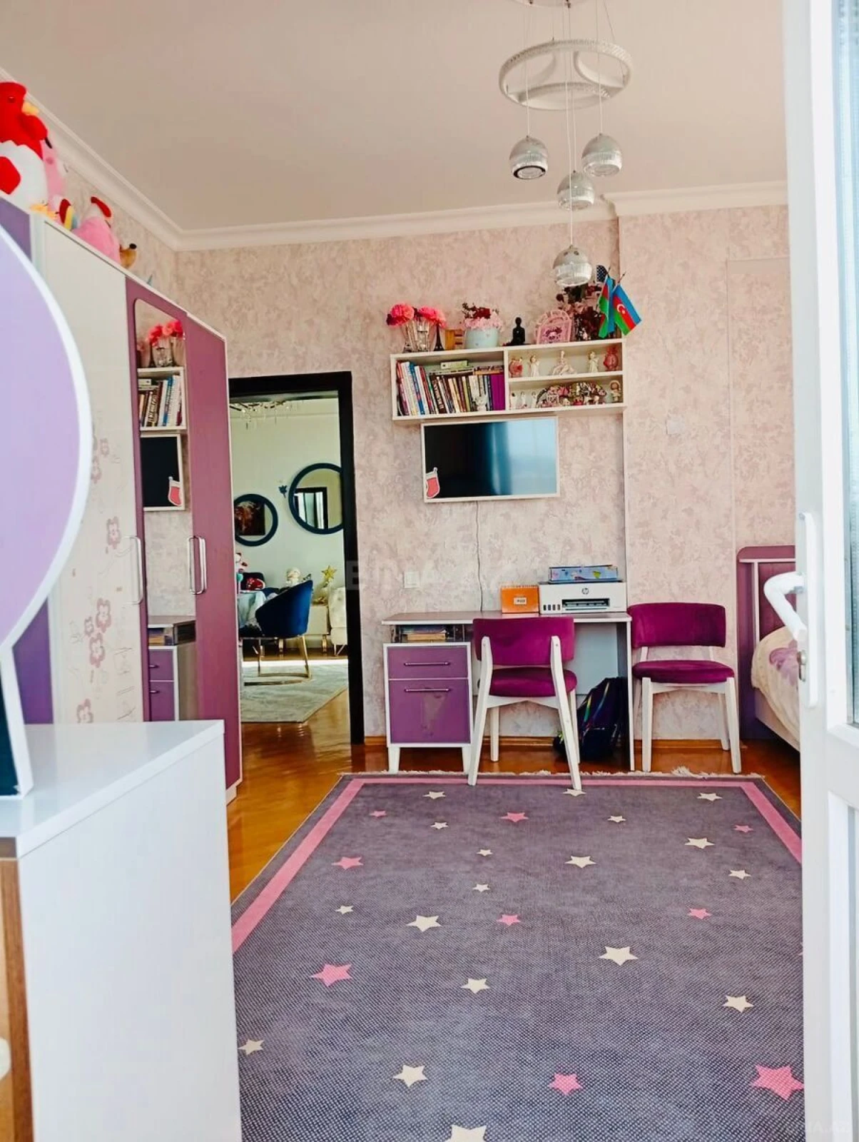 Satılır 3 otaqlı mənzil 125 m²