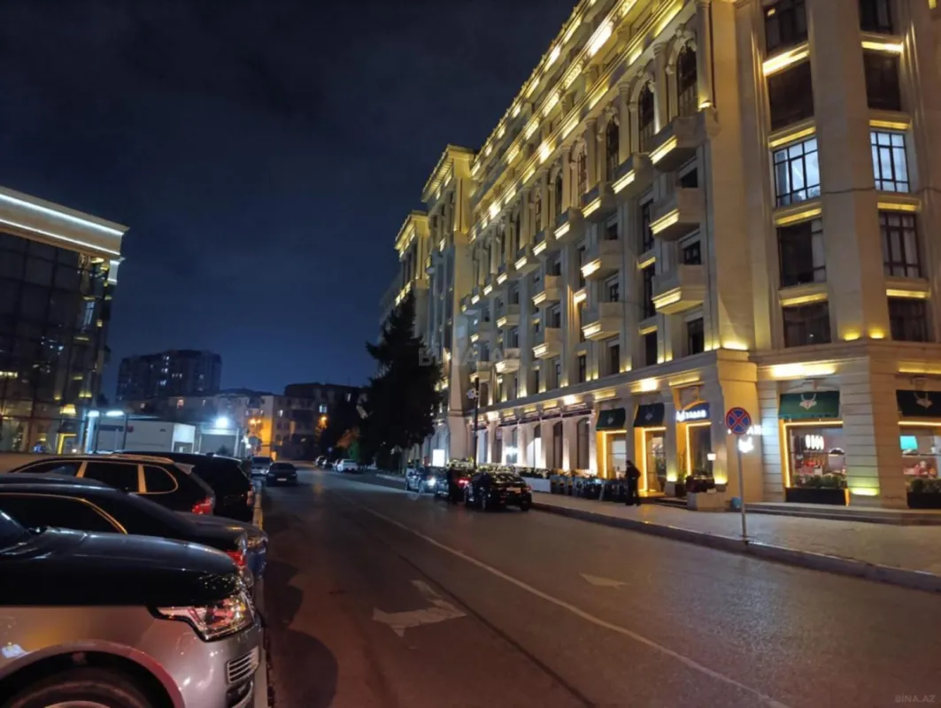 Satılır 2 otaqlı mənzil 90 m²