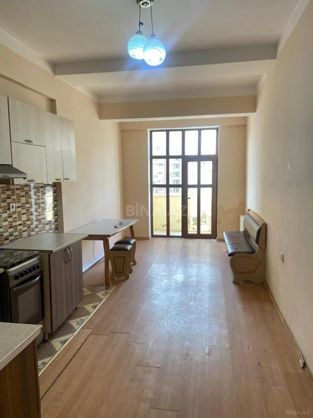 Satılır 2 otaqlı mənzil 90 m²