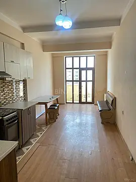 Satılır 2 otaqlı mənzil 90 m²