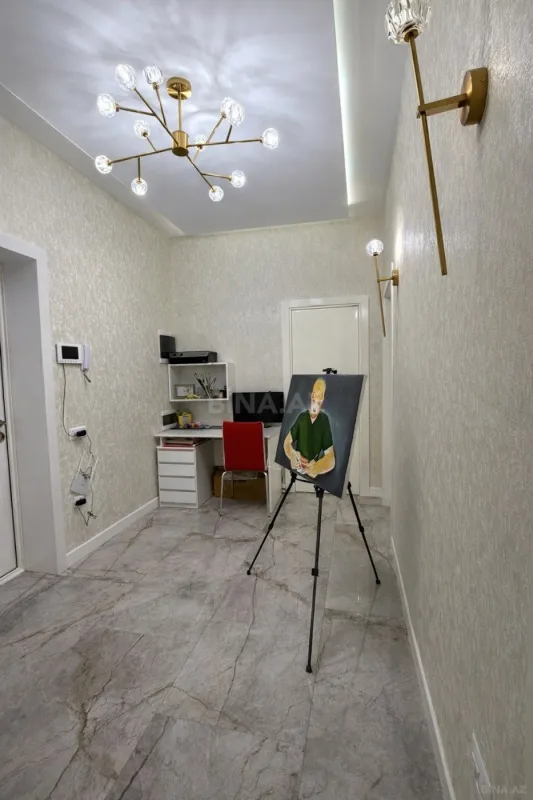 Satılır 2 otaqlı mənzil 70 m²