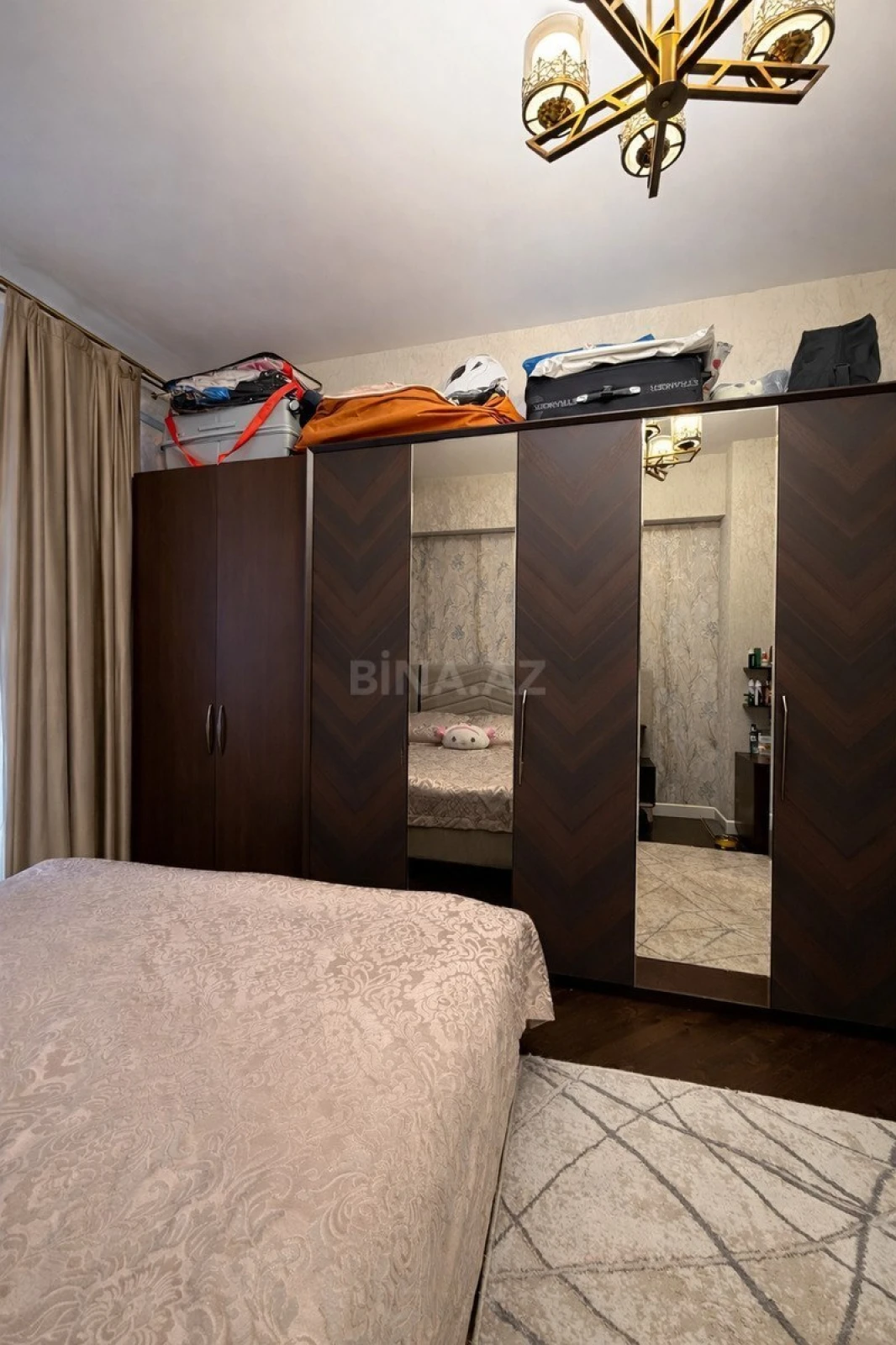 Satılır 2 otaqlı mənzil 70 m²